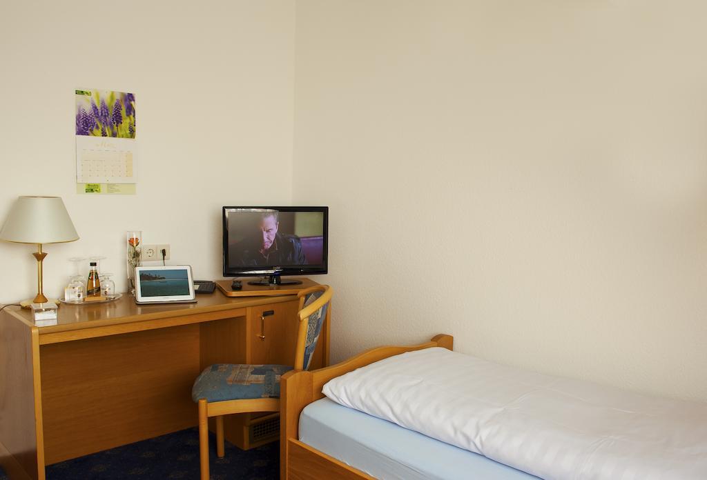 Hotel Restaurant Bergeshoehe Mettingen  Room photo